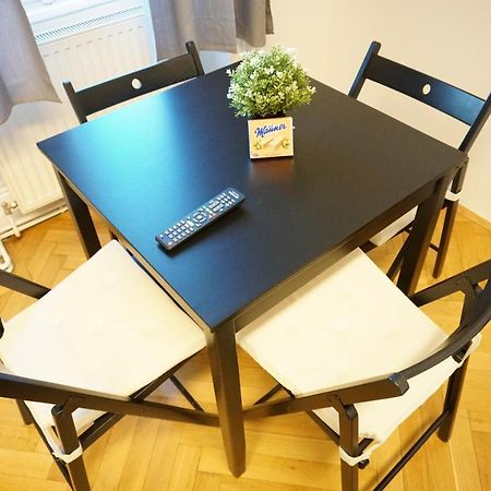 Urban City Apartment - Contactless Check-In فيينا المظهر الخارجي الصورة